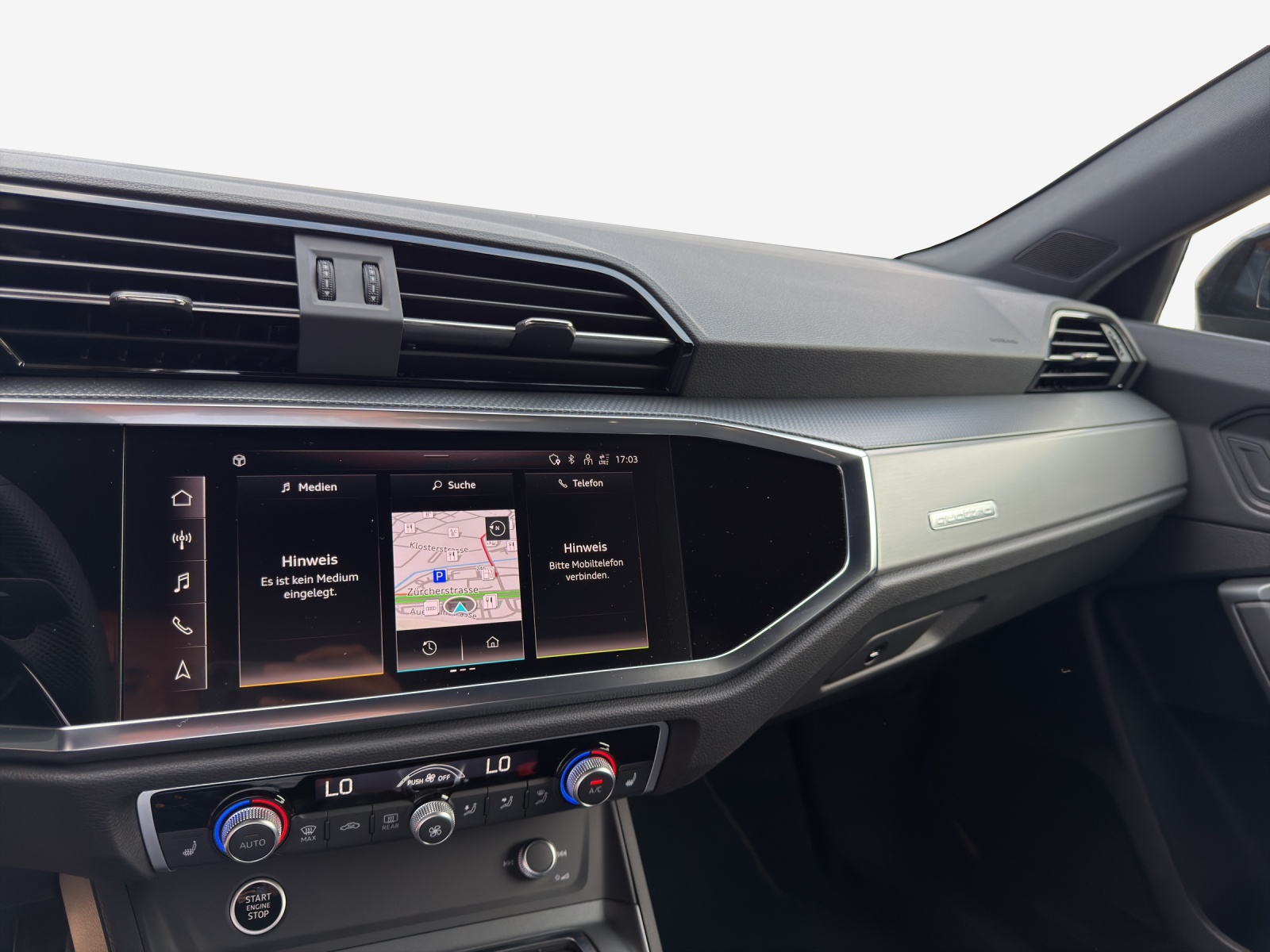 AUDI Q3 Sportback 40 TFSI S line quattro S-tronic-image-10