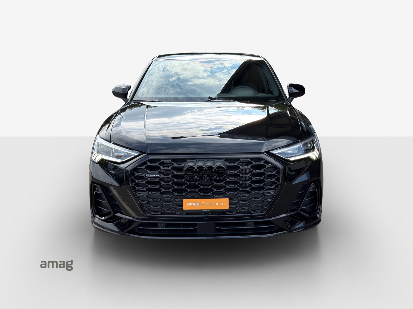 AUDI Q3 Sportback 40 TFSI S line quattro S-tronic-image-6