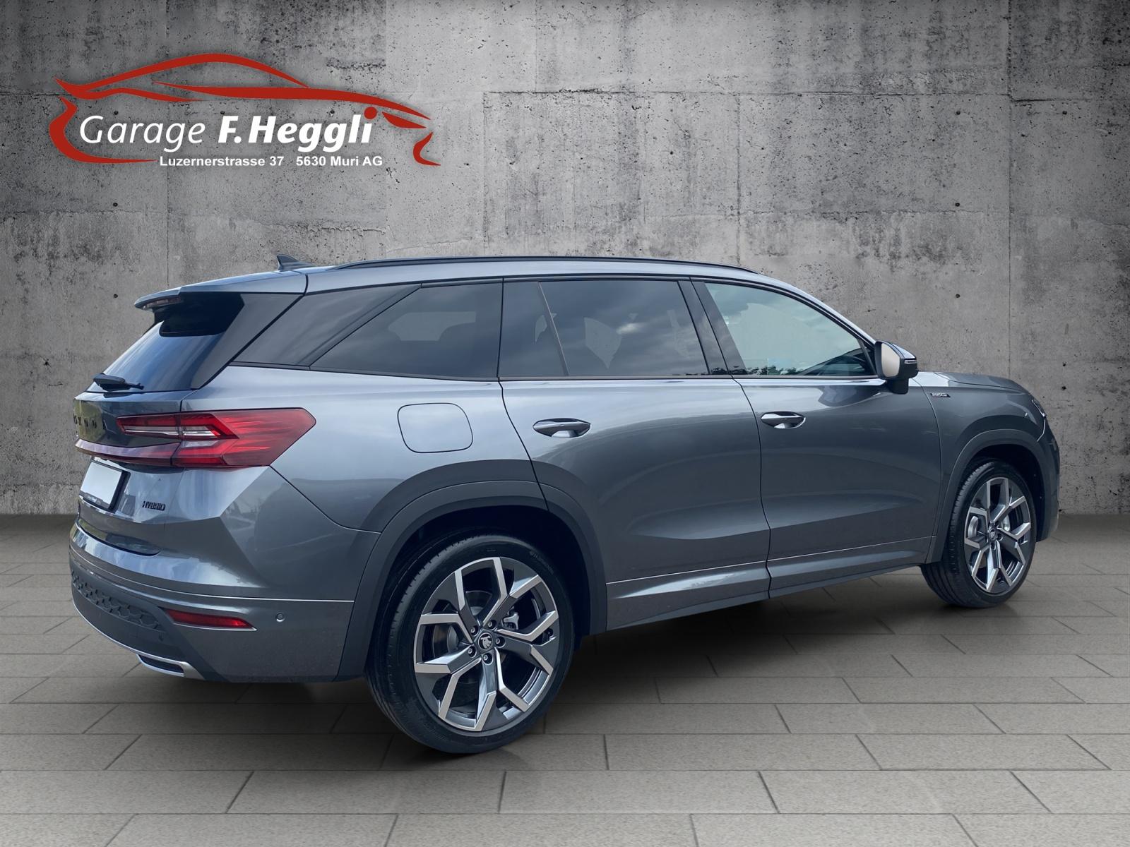 SKODA Kodiaq 1.5 eTSI Sportline DSG 2WD-image-2