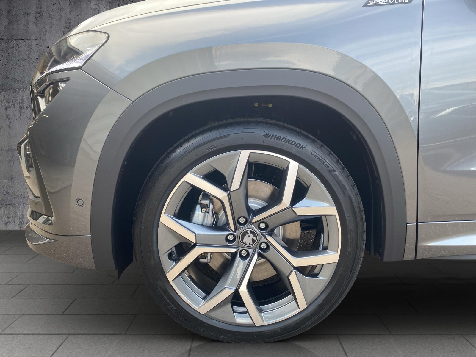 SKODA Kodiaq 1.5 eTSI Sportline DSG 2WD-image-4