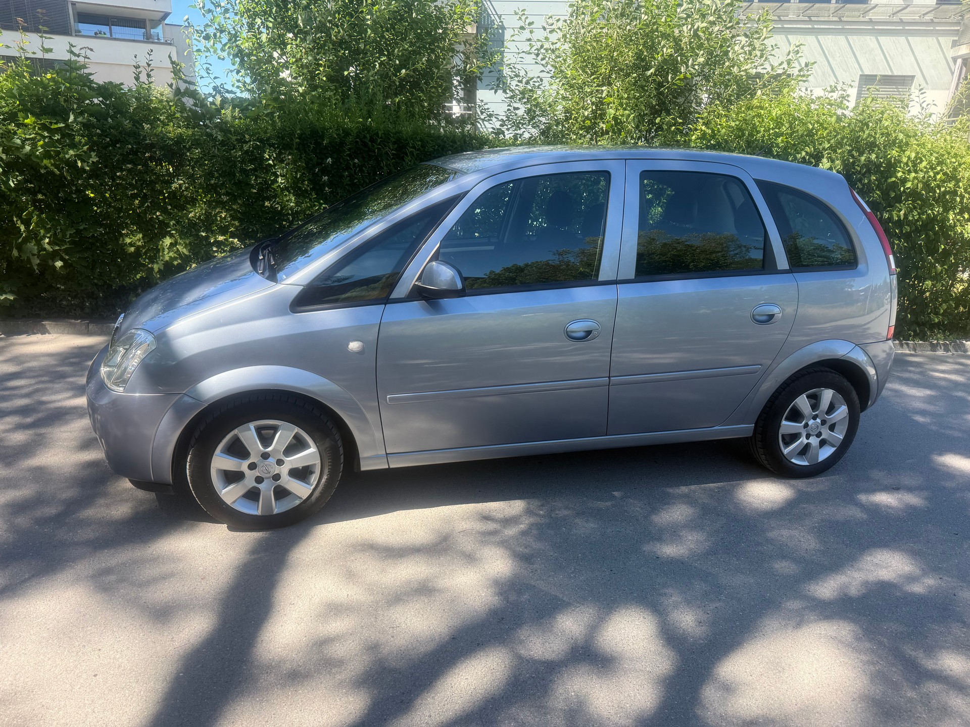 OPEL Meriva 1.7 CDTi Linea Fresca-image-13