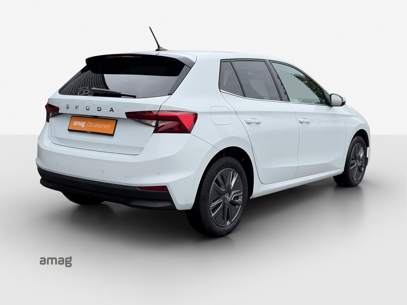 SKODA Fabia 1.0 TSI Dynamic DSG-image-4