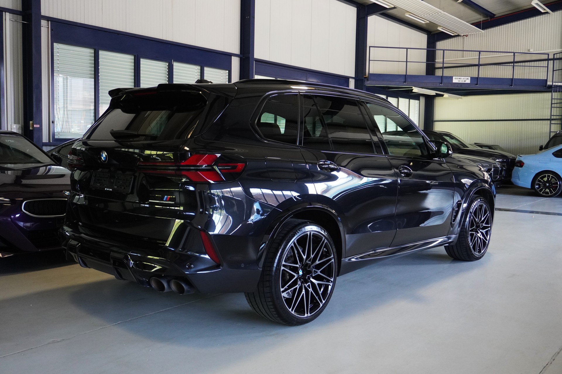 BMW X5M Competition // BMW Werksgarantie bis 10/2030 // Panorama Sky Lounge //-image-4