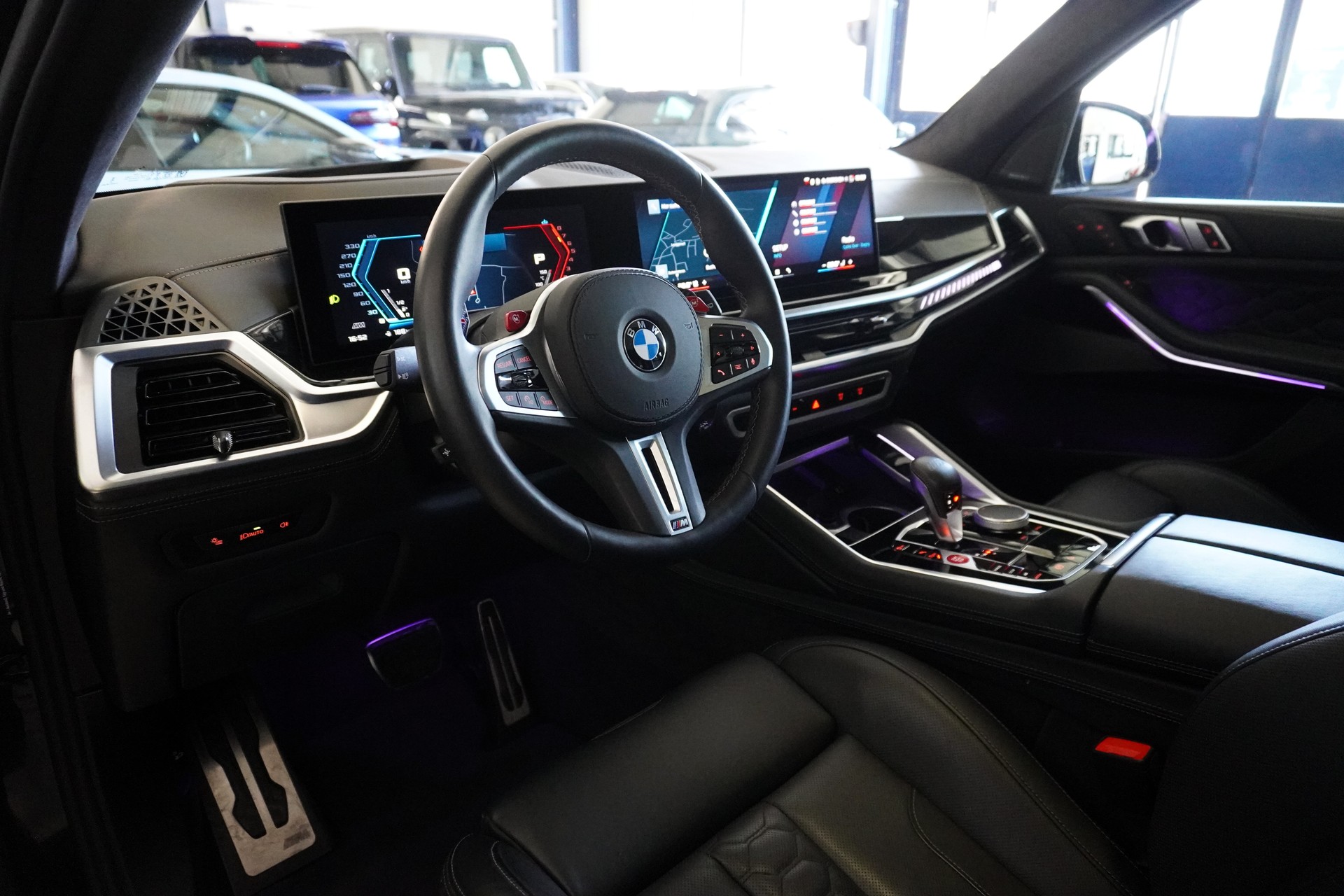 BMW X5M Competition // BMW Werksgarantie bis 10/2030 // Panorama Sky Lounge //-image-7
