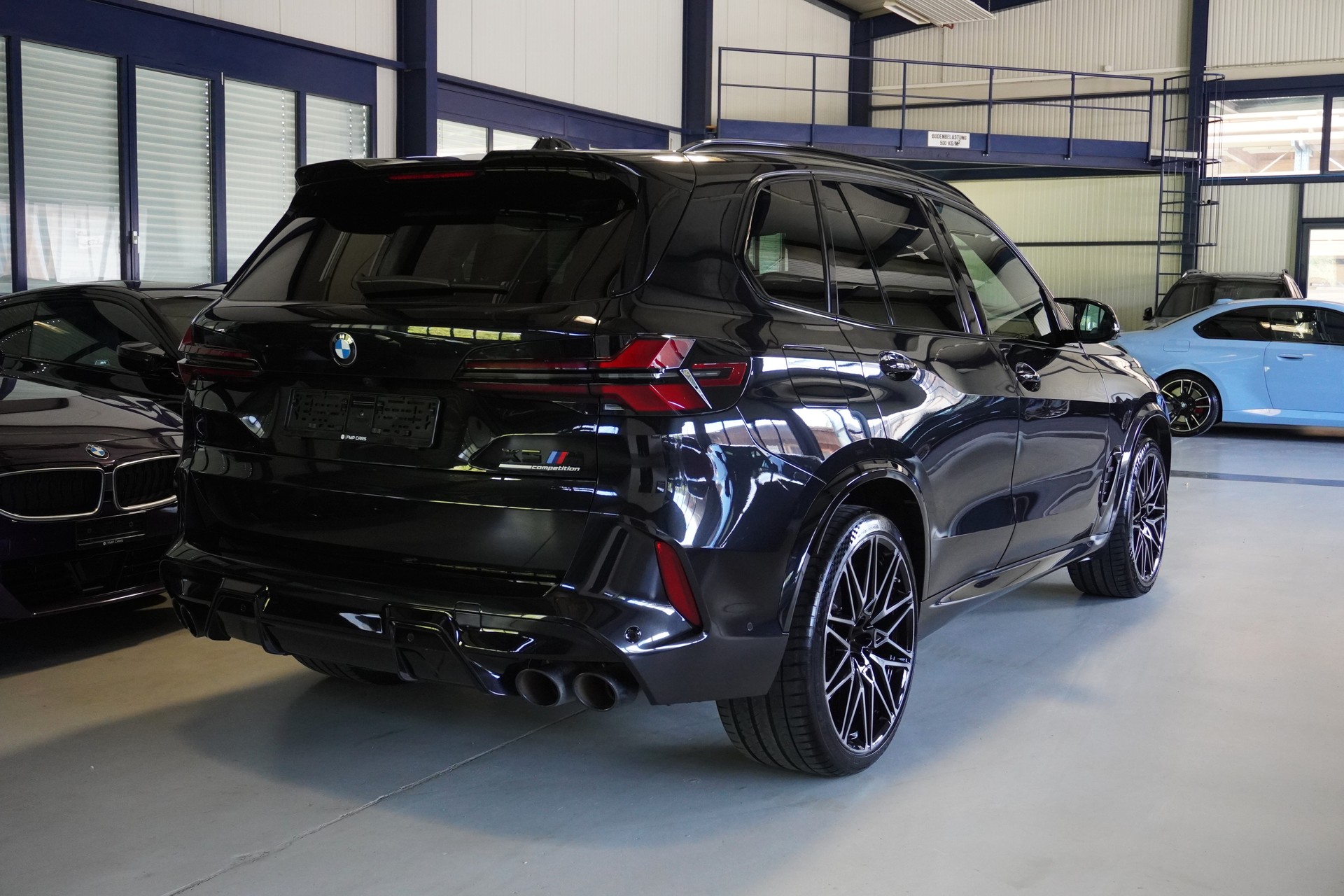 BMW X5M Competition // BMW Werksgarantie bis 10/2030 // Panorama Sky Lounge //-image-5