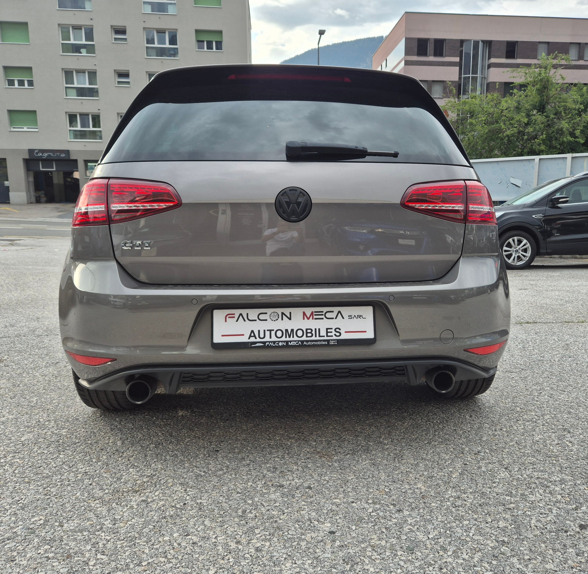 VW Golf 2.0 TSI GTI Performance DSG-image-6