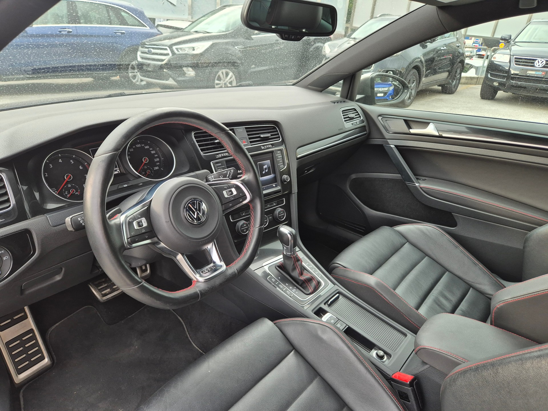 VW Golf 2.0 TSI GTI Performance DSG-image-14