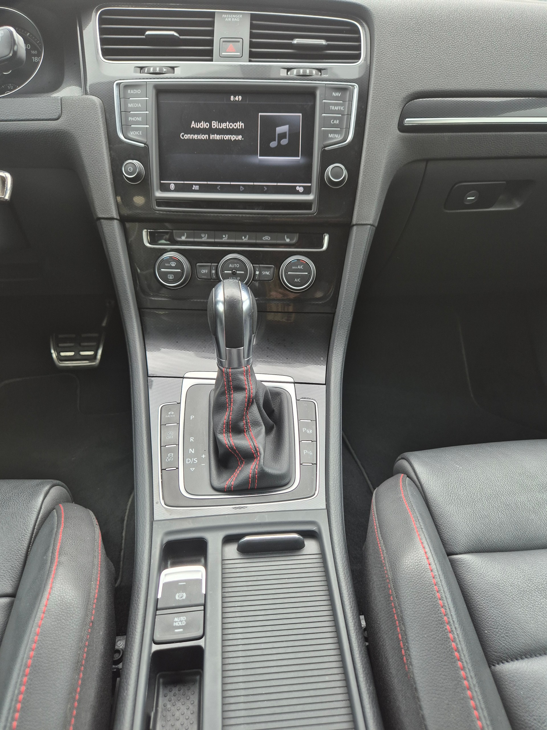 VW Golf 2.0 TSI GTI Performance DSG-image-15