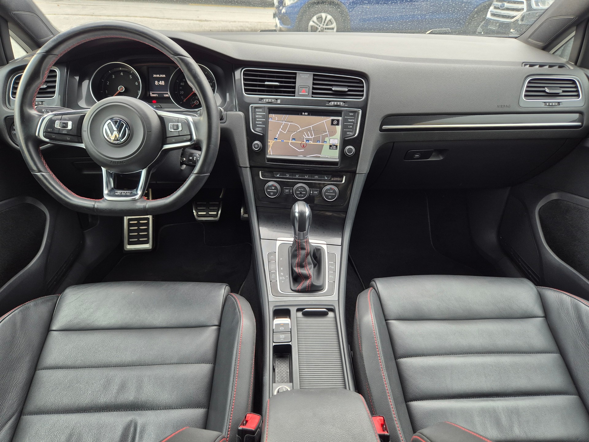 VW Golf 2.0 TSI GTI Performance DSG-image-11