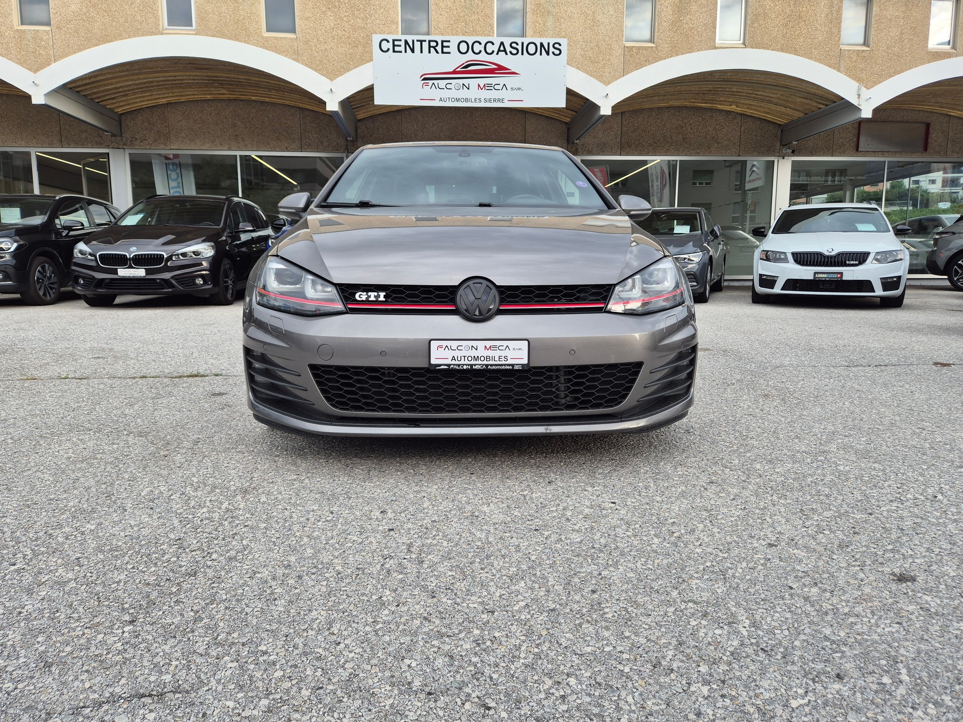 VW Golf 2.0 TSI GTI Performance DSG-image-1