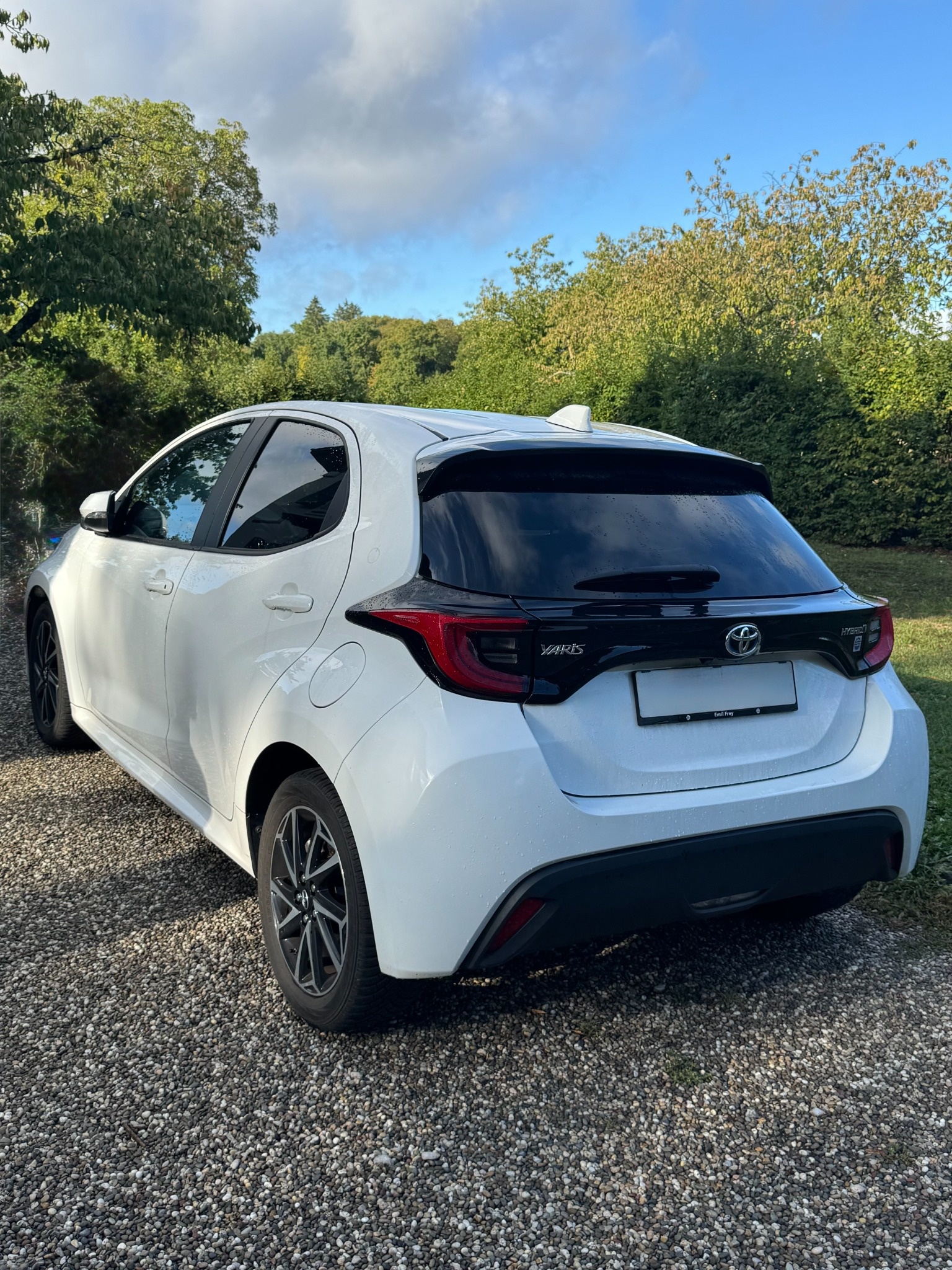TOYOTA 1.5 VVT-i HSD Trend-image-2