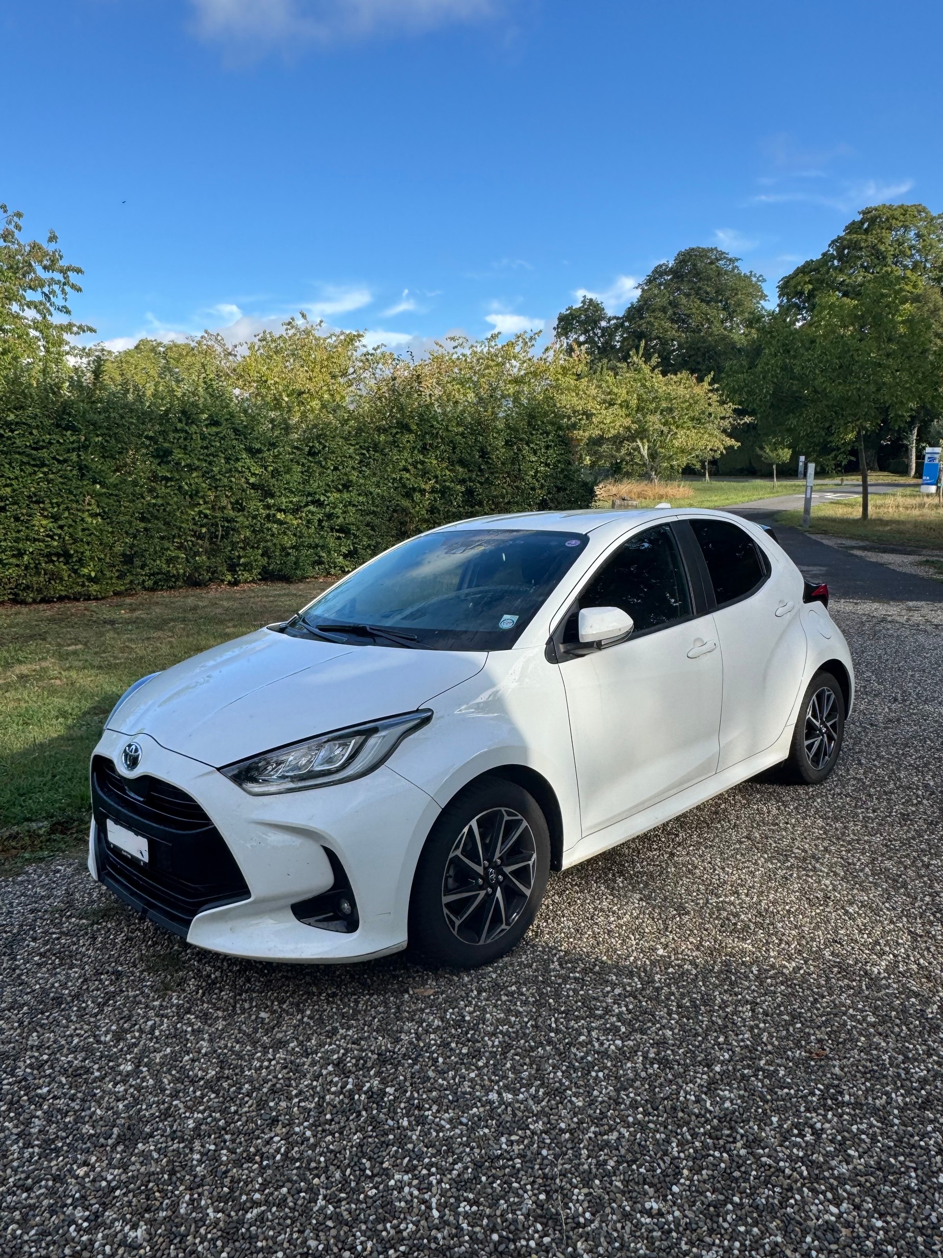 TOYOTA 1.5 VVT-i HSD Trend-image-3