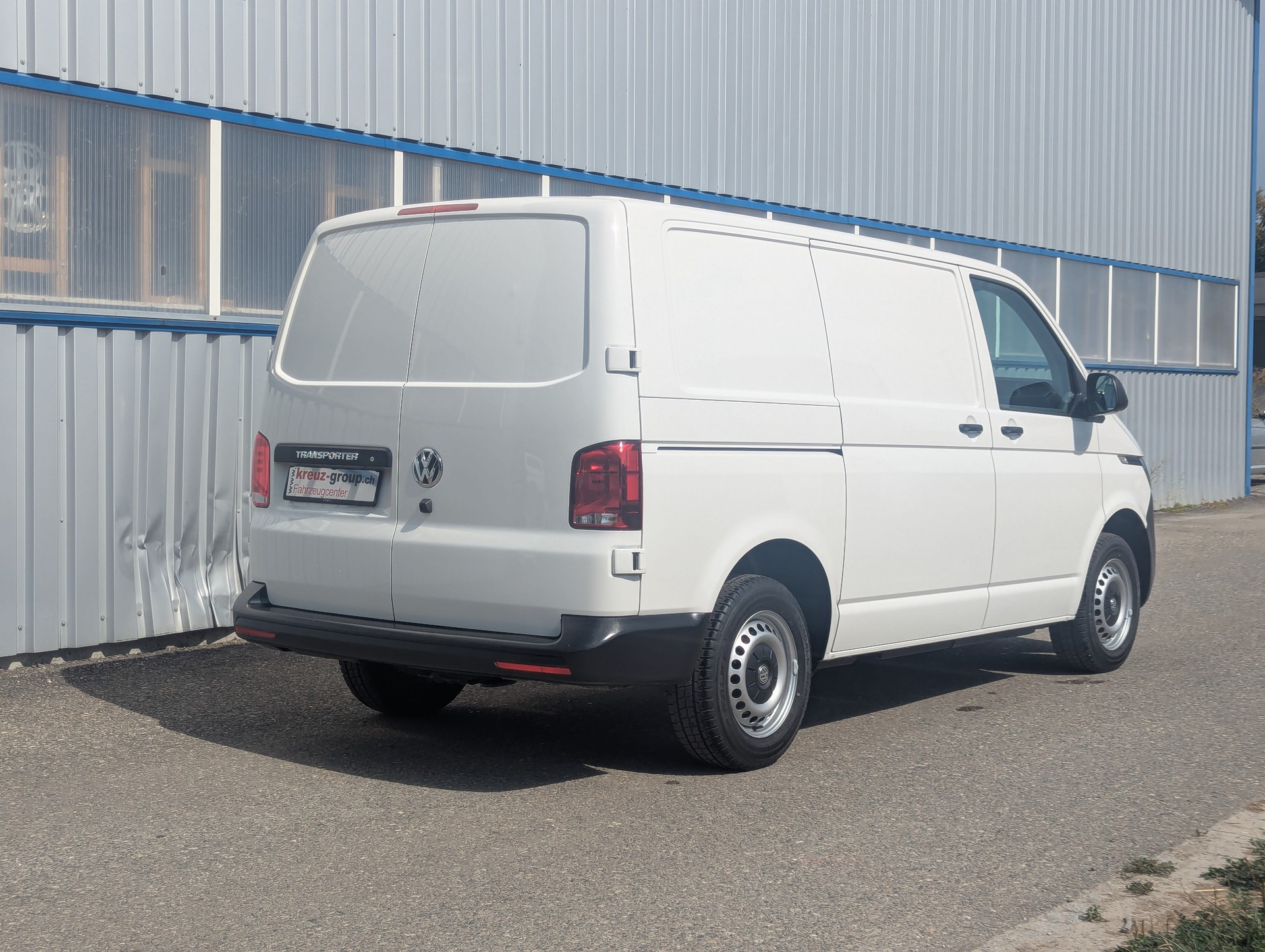 VW T6.1 2.0 TDI-image-5