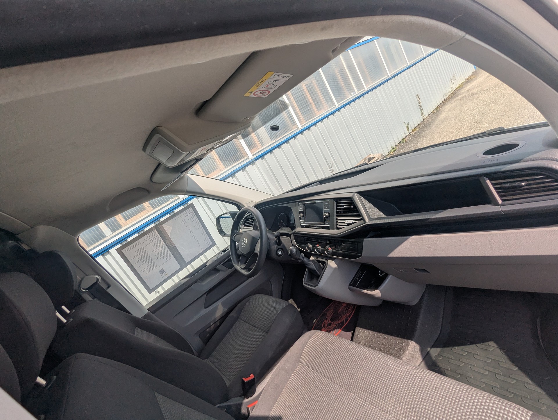 VW T6.1 2.0 TDI-image-12