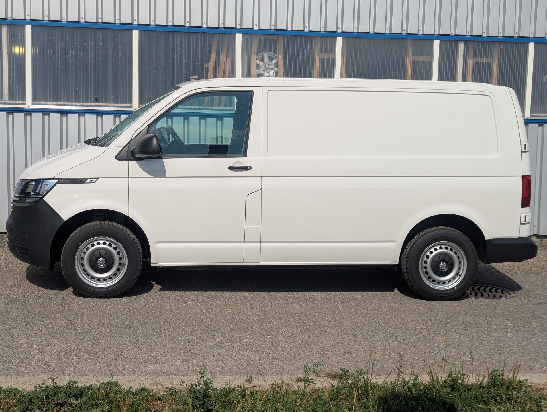 VW T6.1 2.0 TDI-image-9