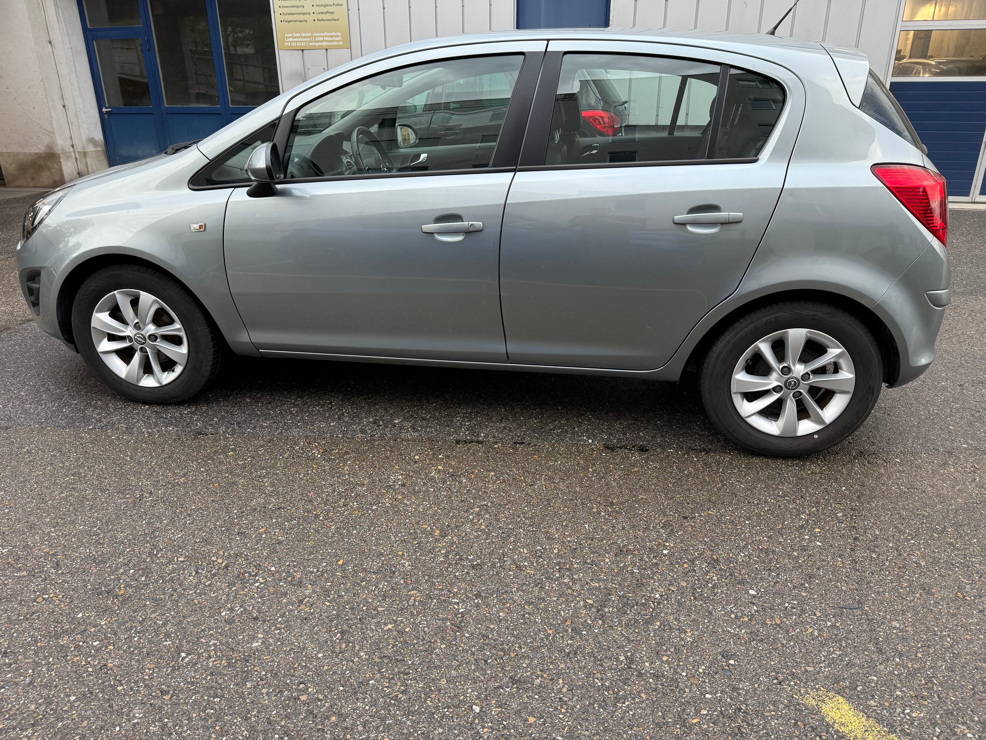 OPEL Corsa 1.4 TP Final Edition-image-6