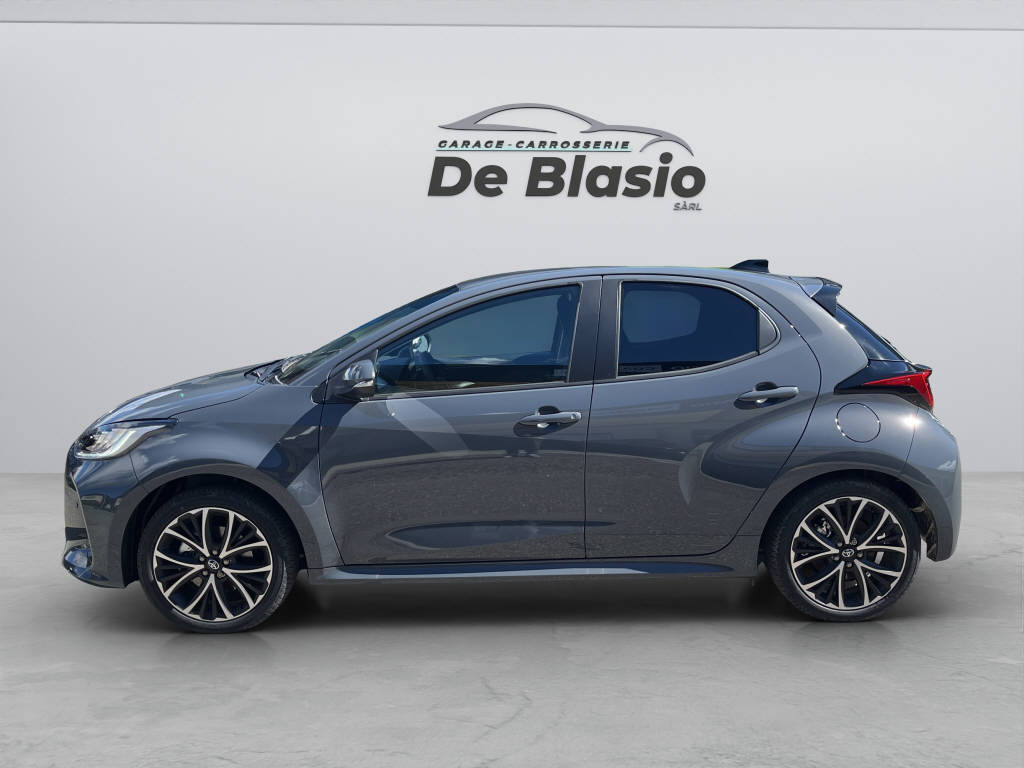 TOYOTA Yaris 1.5 VVT-i HSD Trend-image-3