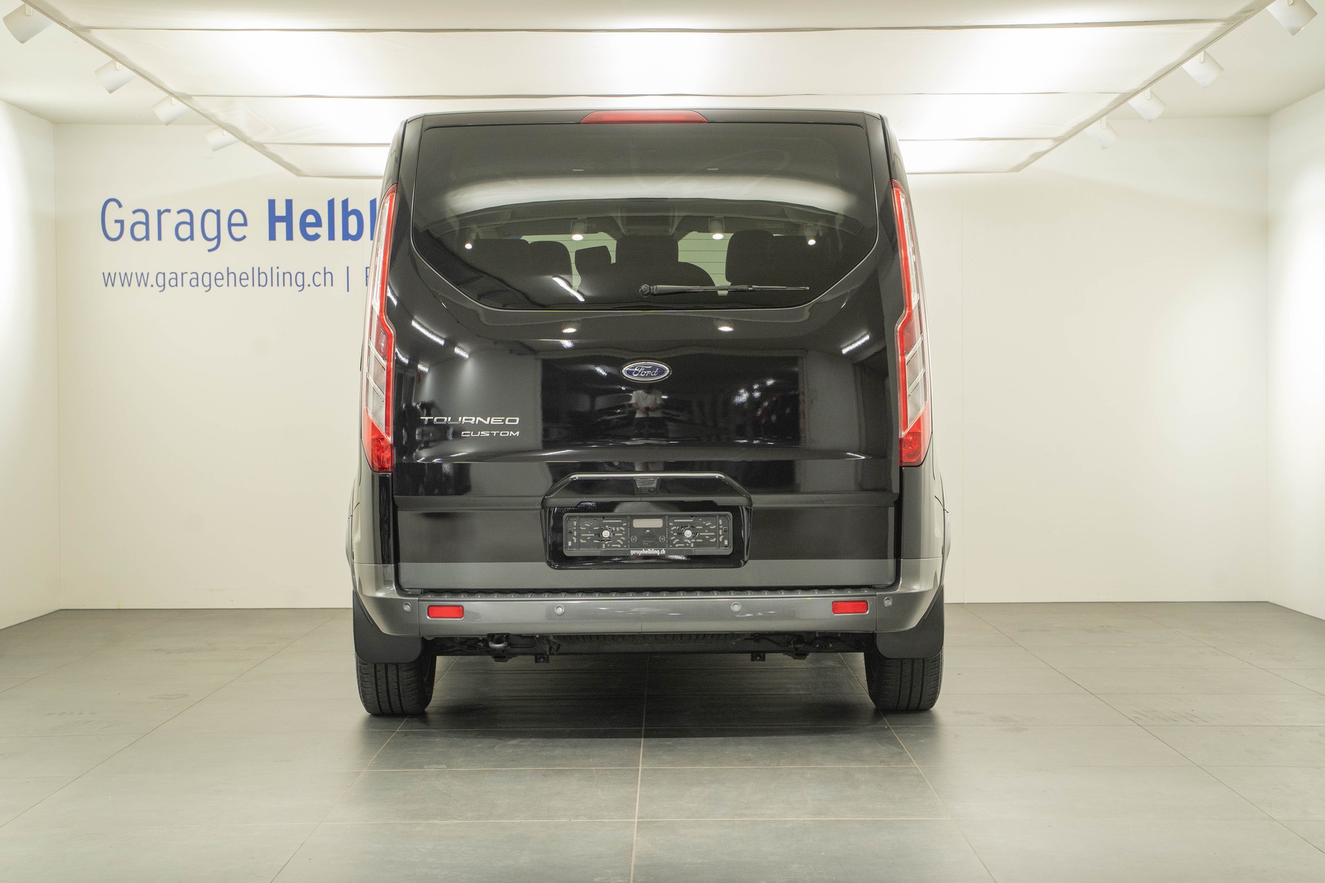 FORD Tourneo C Bus 320 L1 2.0 TDCi 170 Active-image-3