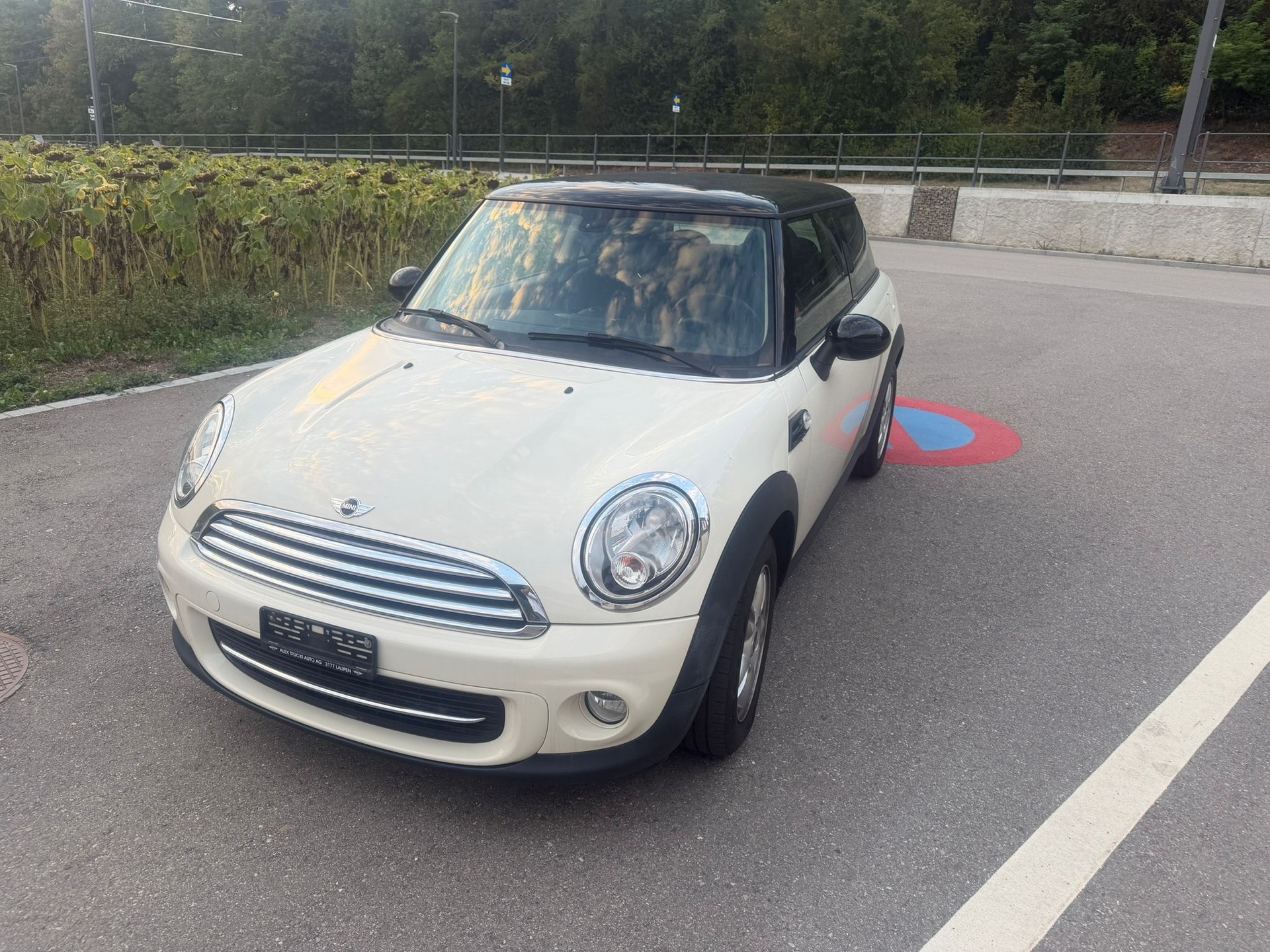 MINI Cooper-image-0