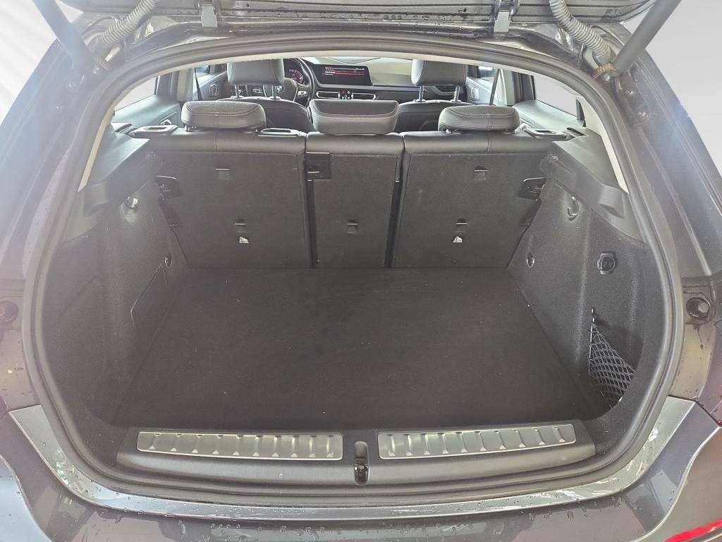 BMW 120d xDrive Steptronic Sport Line-image-8