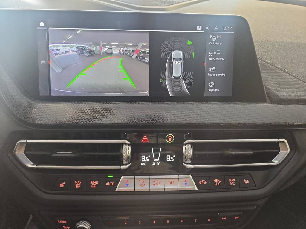 BMW 120d xDrive Steptronic Sport Line-image-16