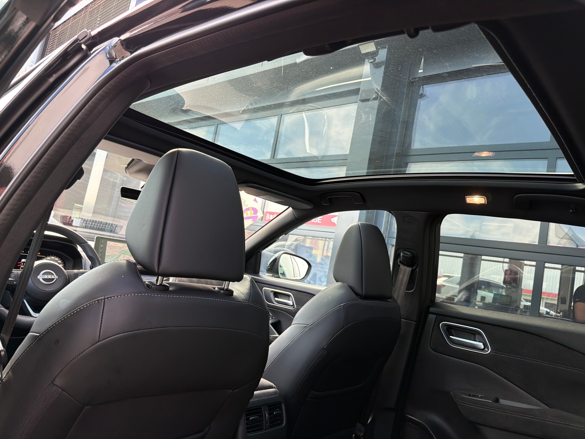 NISSAN Qashqai 1.3 DIG-T MHEV Tekna+ Xtronic-image-11