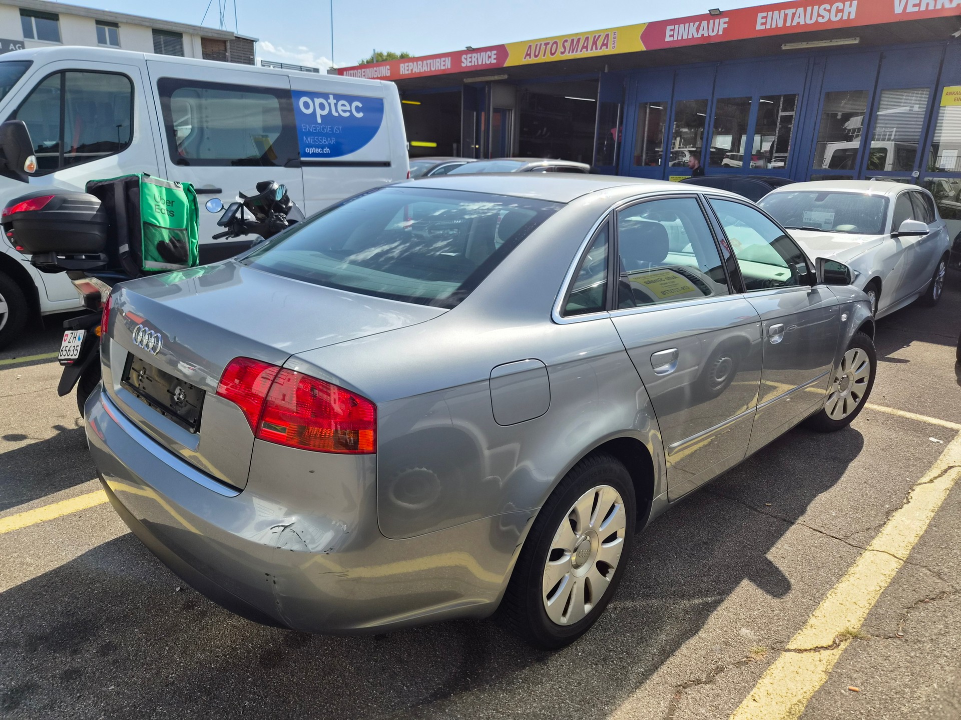 AUDI A4 Limousine 1.6-image-2