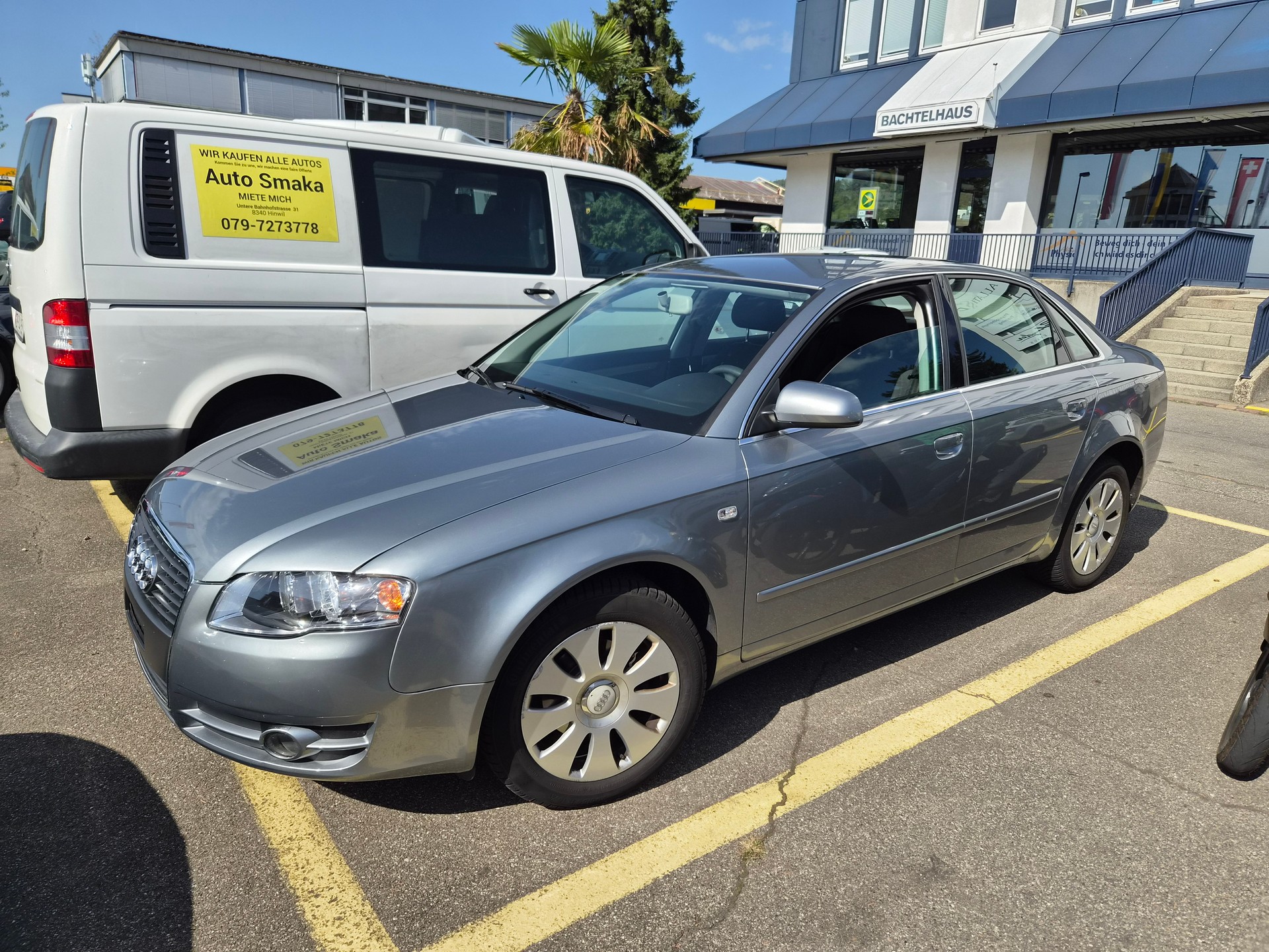 AUDI A4 Limousine 1.6-image-0