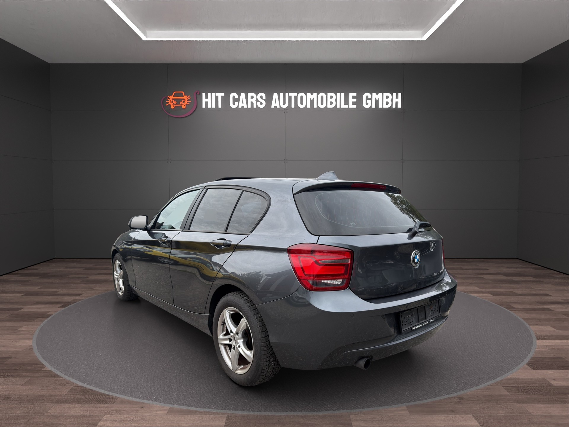 BMW 116i Steptronic-image-7