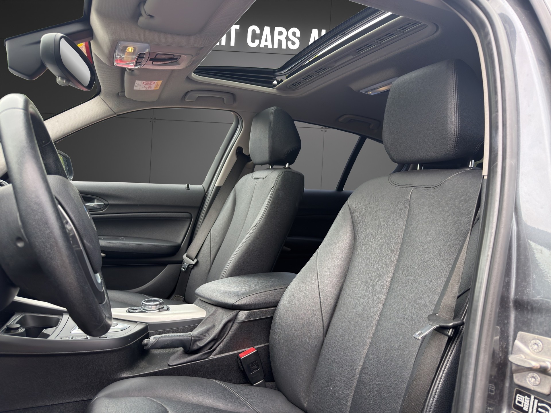 BMW 116i Steptronic-image-11