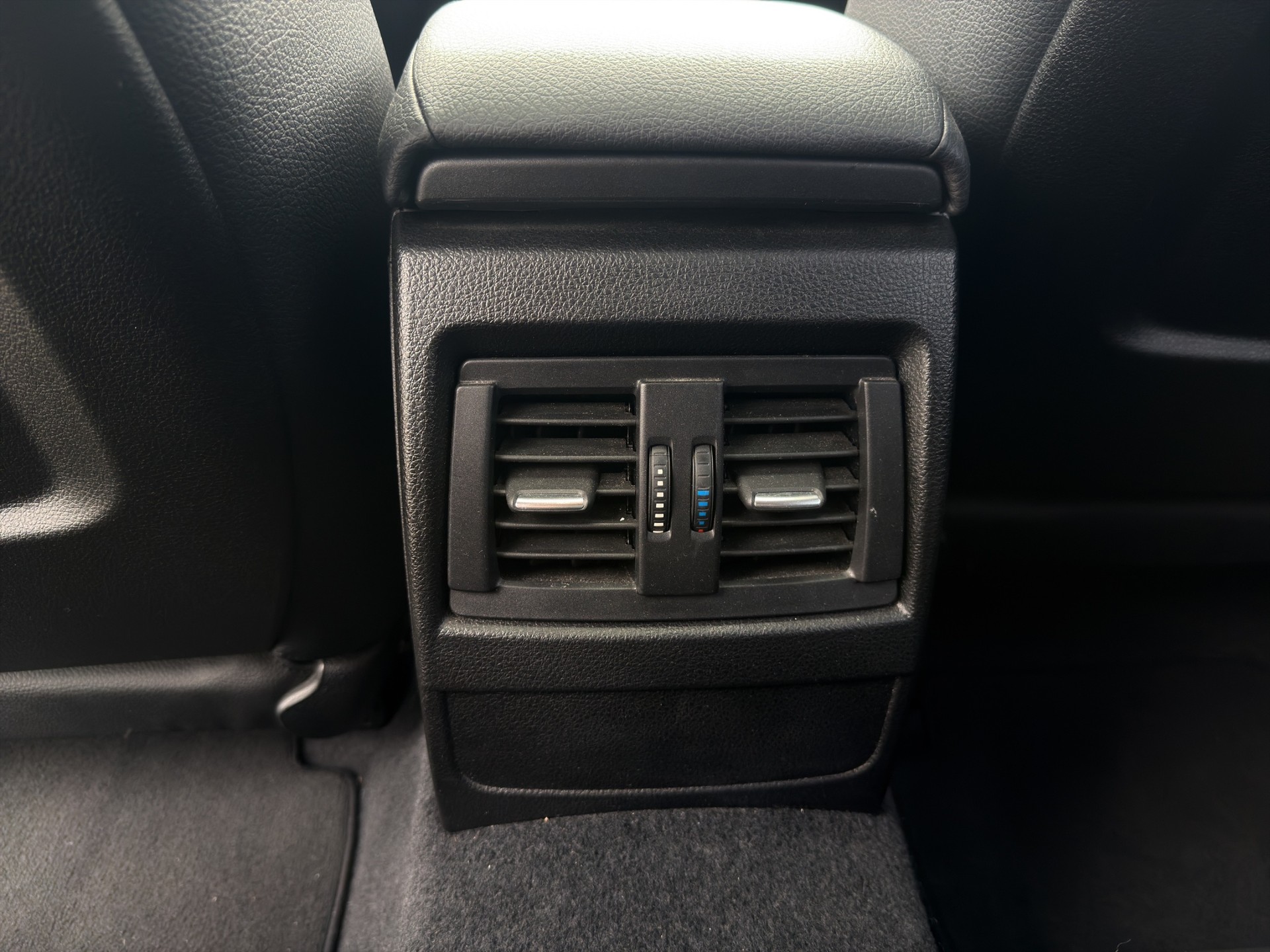 BMW 116i Steptronic-image-17