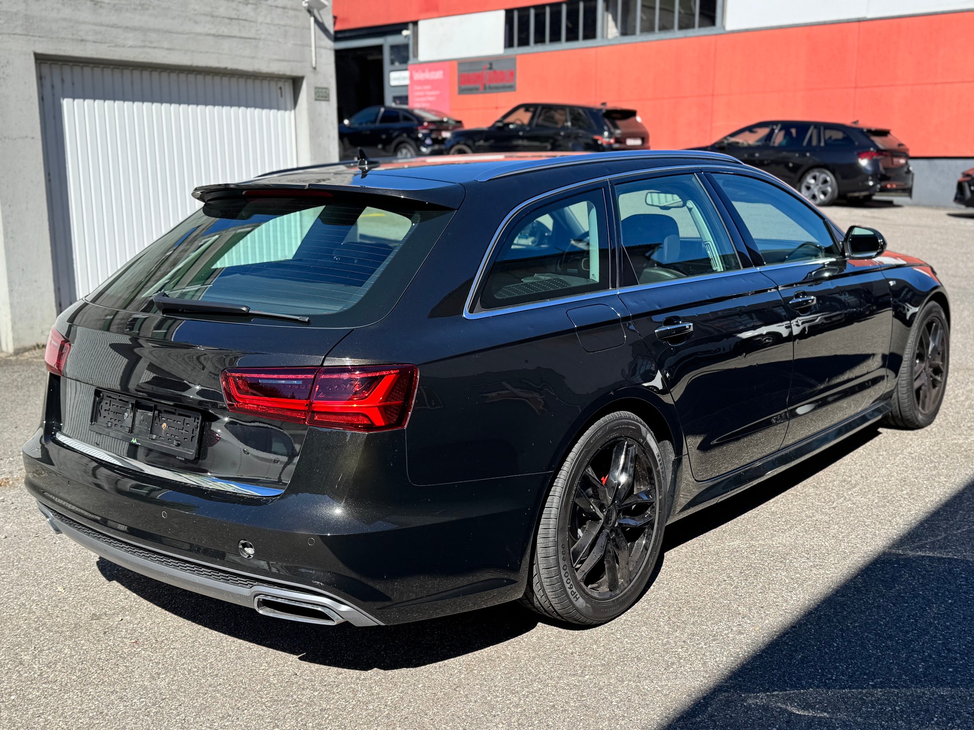 AUDI A6 Avant 2.0 TDI S-tronic-image-2