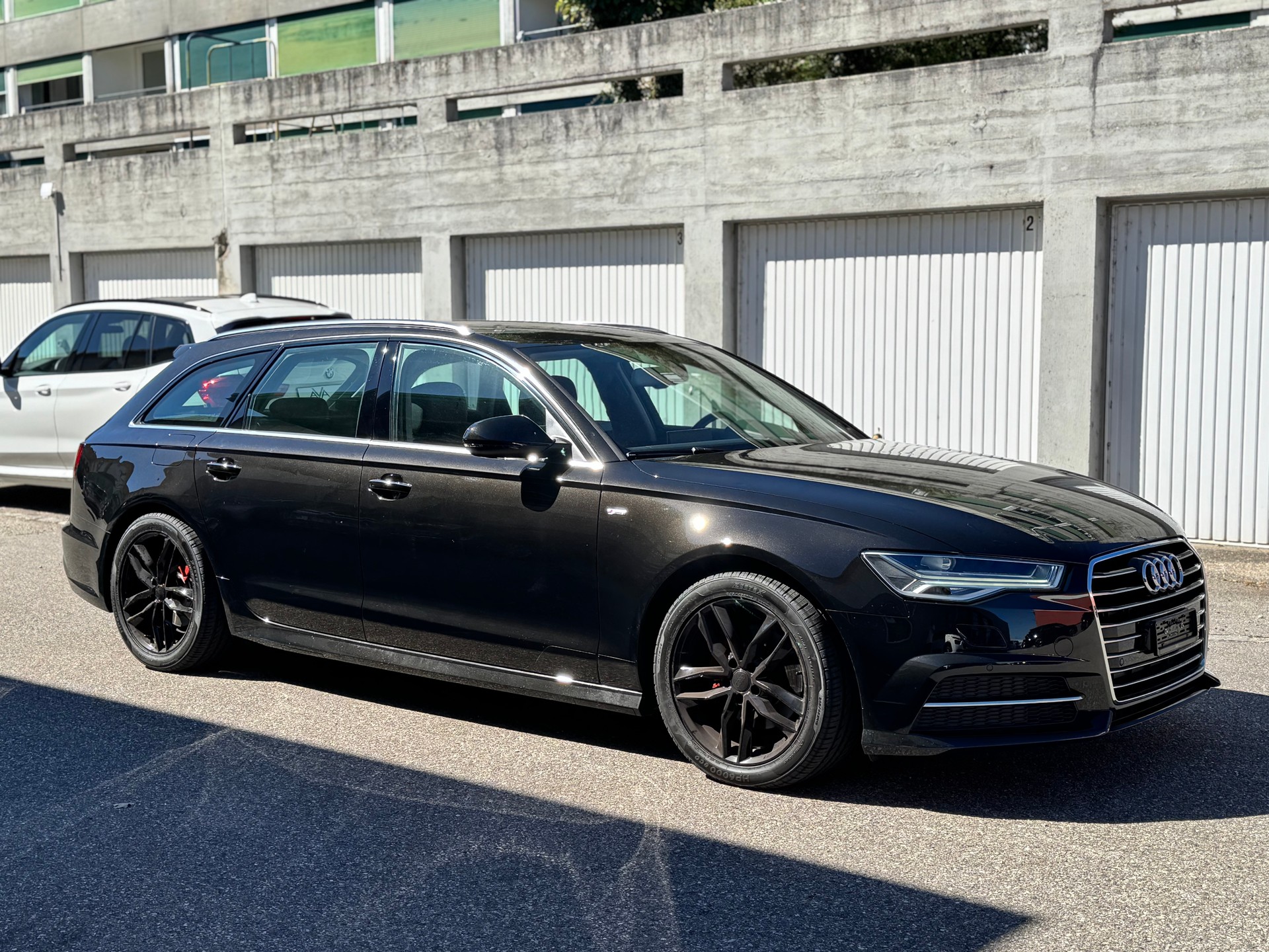 AUDI A6 Avant 2.0 TDI S-tronic-image-0