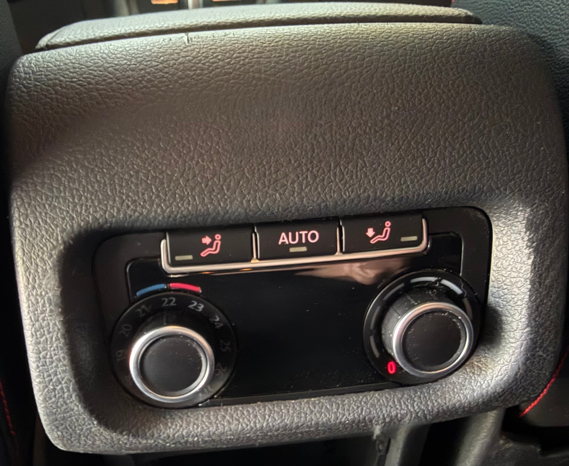 SEAT Alhambra 2.0 TDI FR Line DSG-image-10