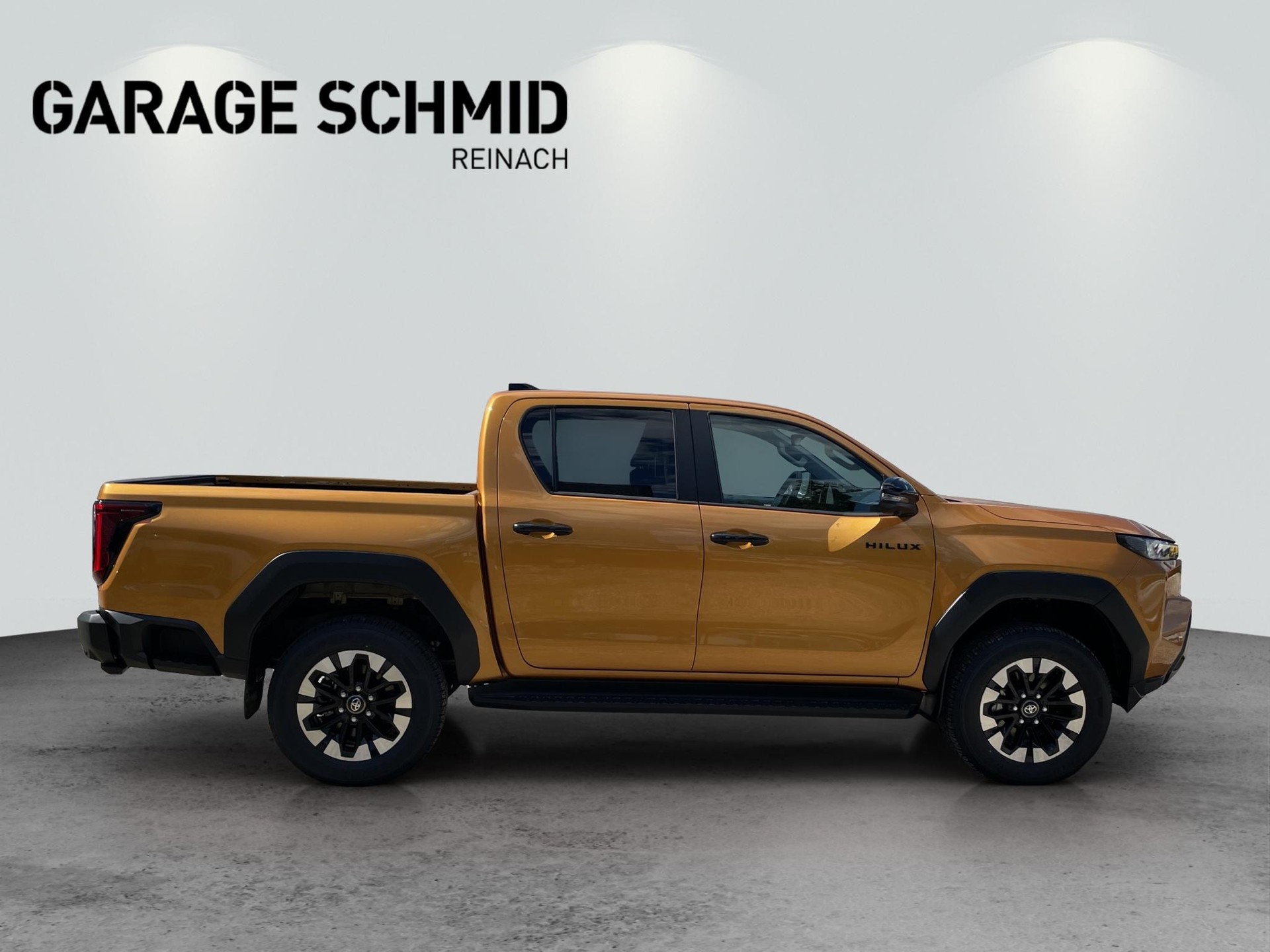 TOYOTA Hilux Double Cab.-Pick-up 2.8 D-4D MHEV 204 Style-image-7