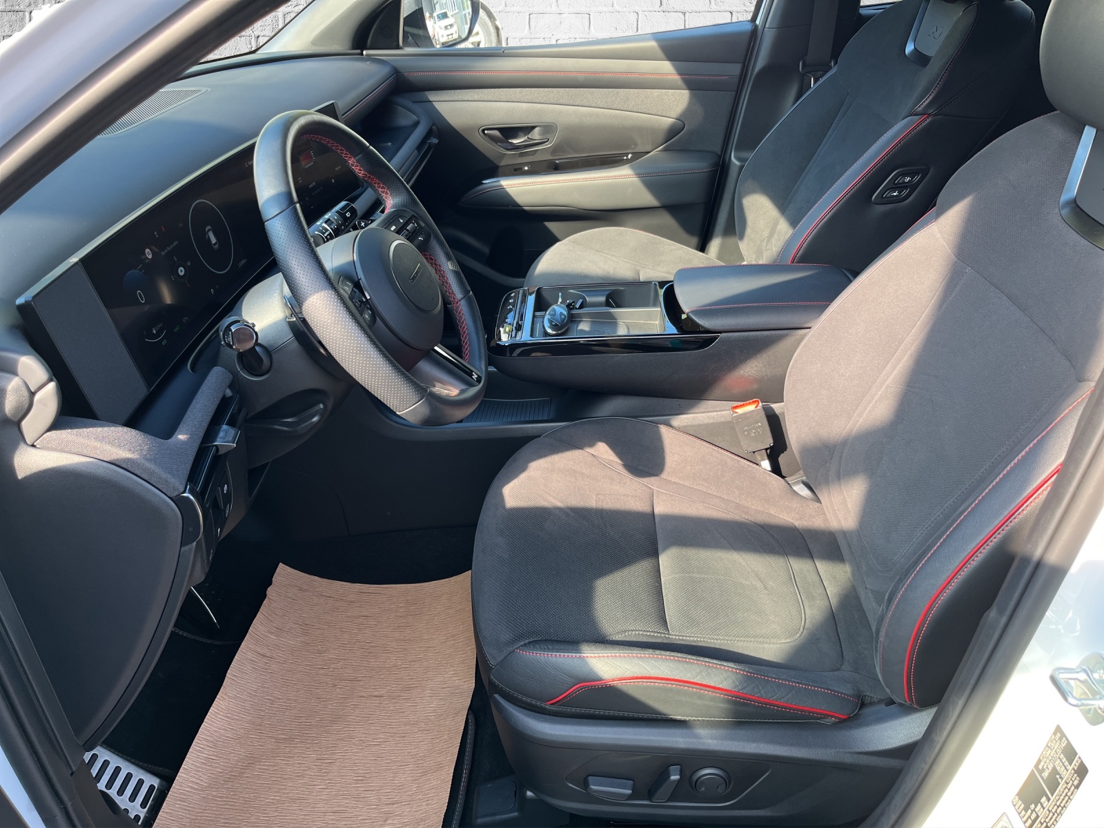 HYUNDAI Tucson 1.6 TGDI HEV N Line LUX pack 4WD-image-8