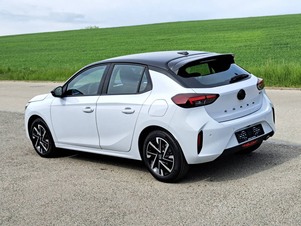 OPEL Corsa 1.2 T Hybrid 110cv Viva-image-2