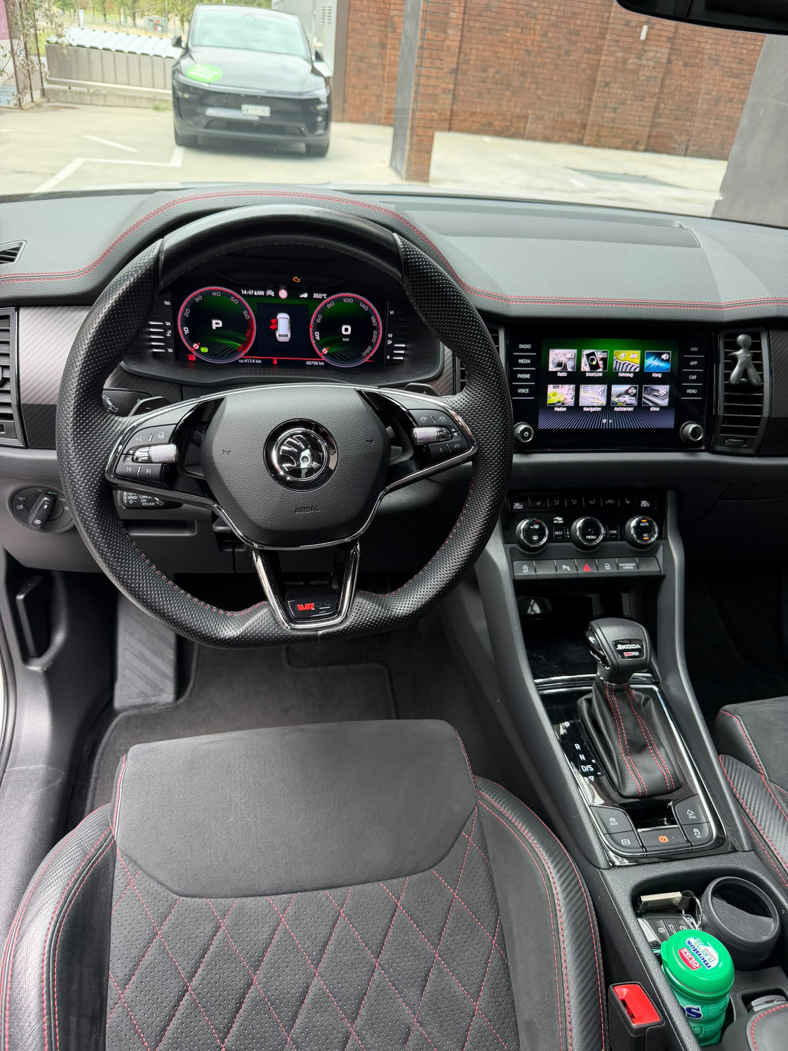 SKODA Kodiaq 2.0 TSI 4x4 RS-image-10