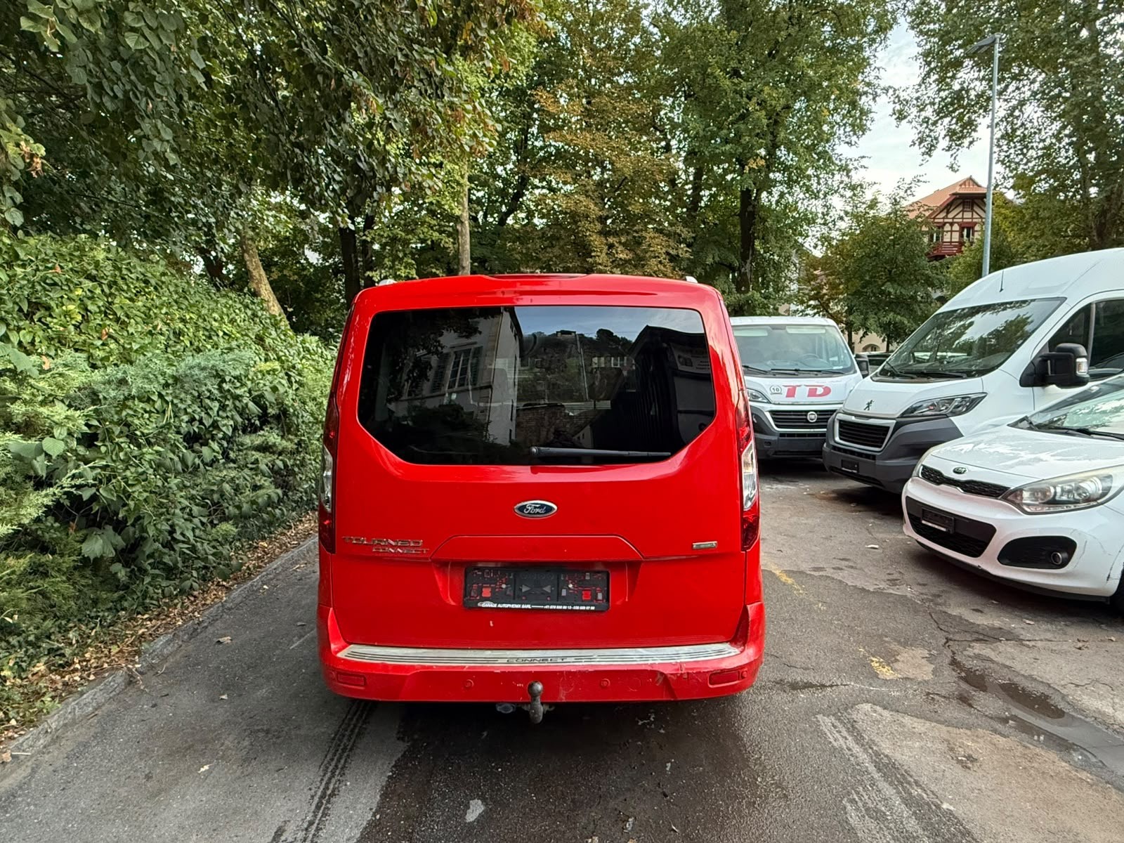 FORD Tourneo Connect 1.0 SCTi Trend-image-2
