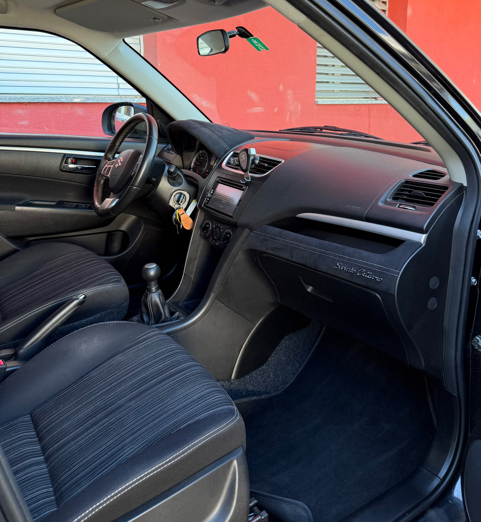 SUZUKI Swift 1.2i 16V Sergio Cellano-image-7