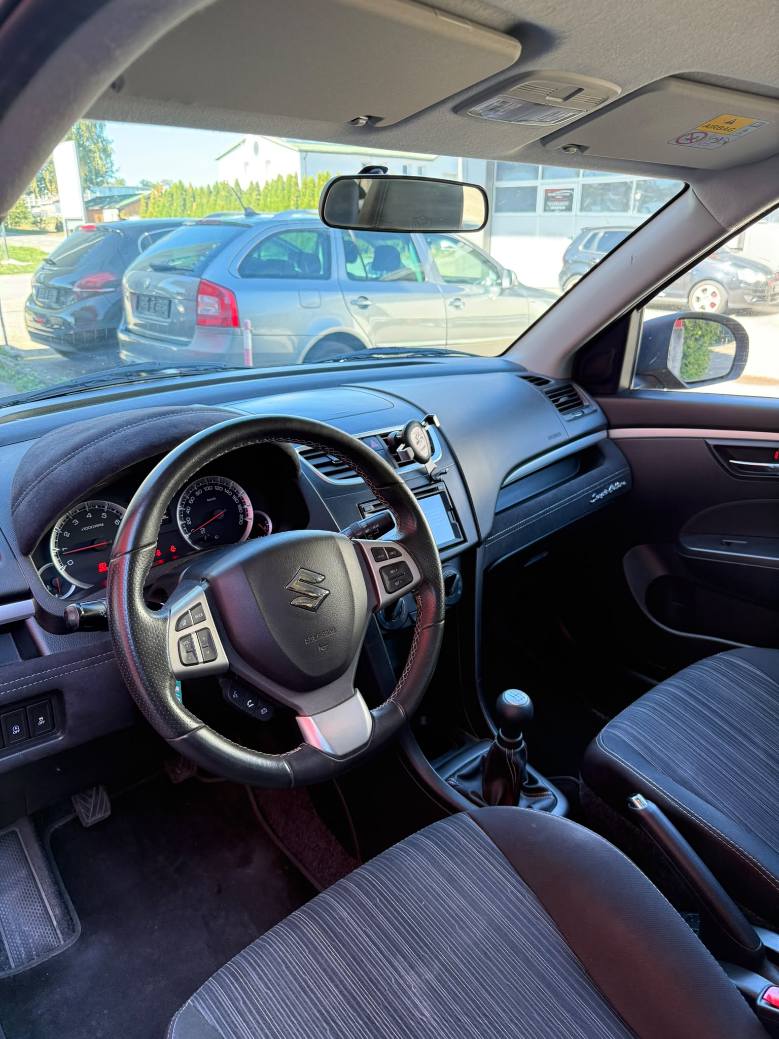 SUZUKI Swift 1.2i 16V Sergio Cellano-image-3