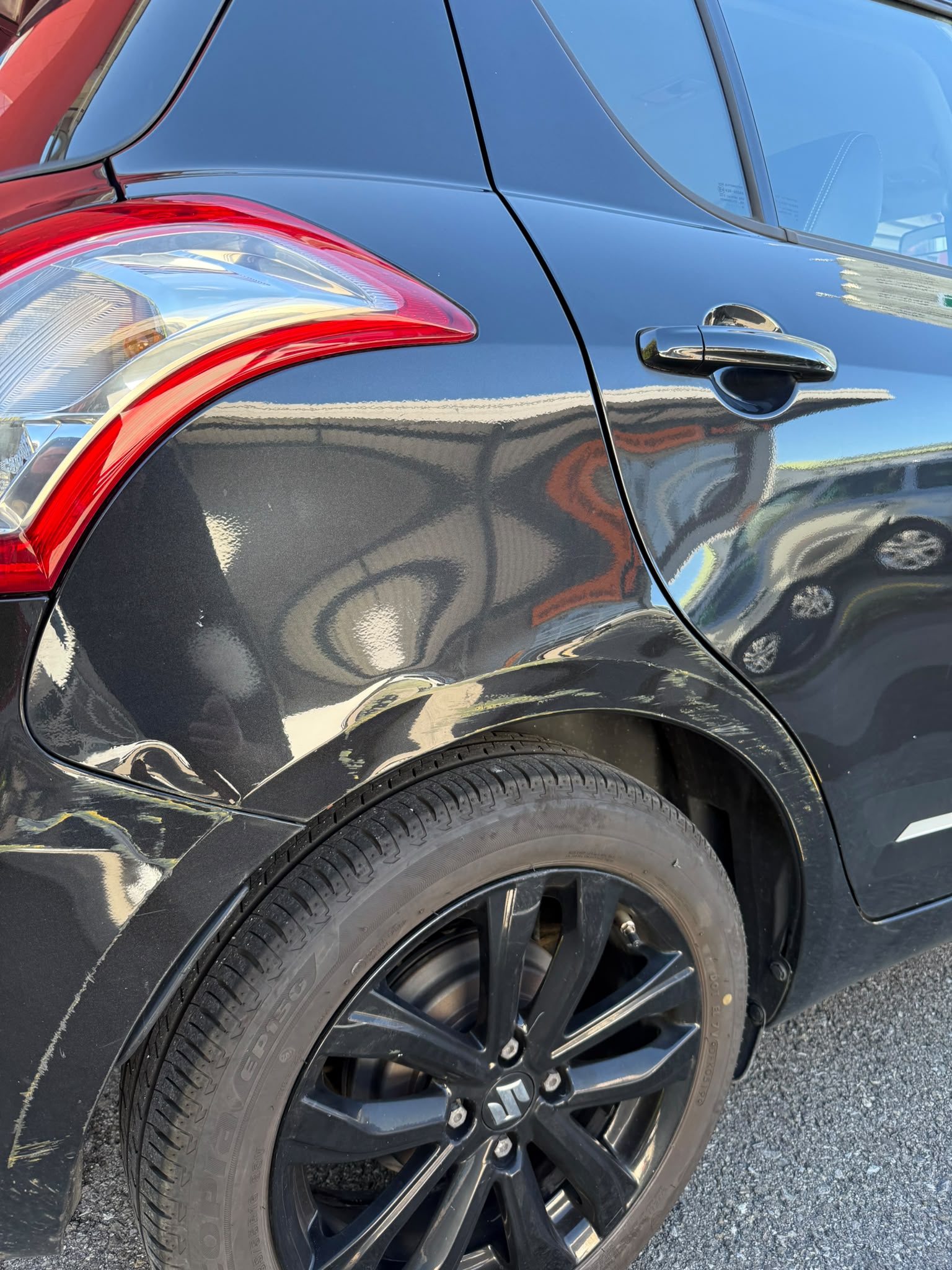 SUZUKI Swift 1.2i 16V Sergio Cellano-image-10