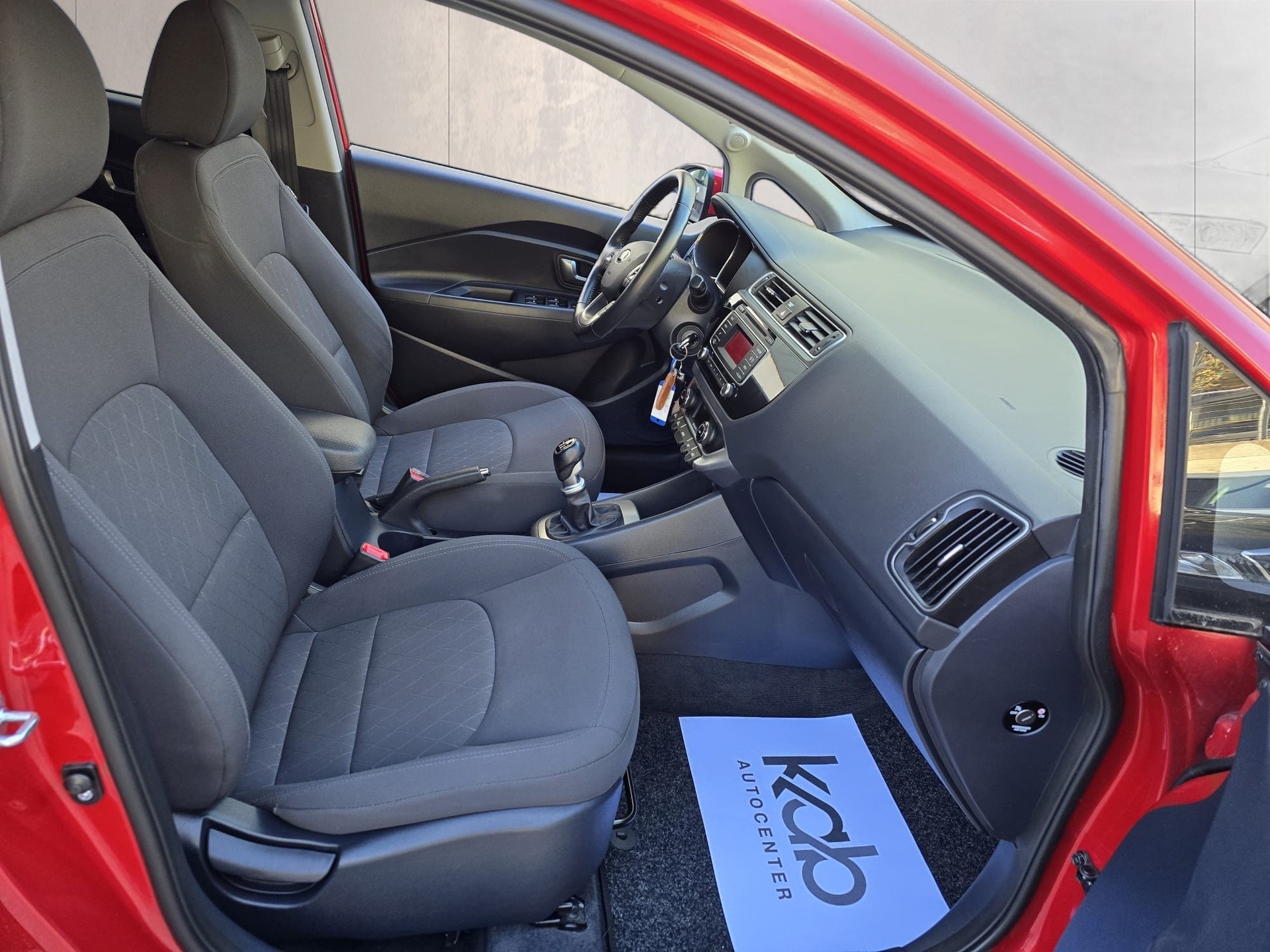 KIA Rio 1.4 CVVT Trend-image-21