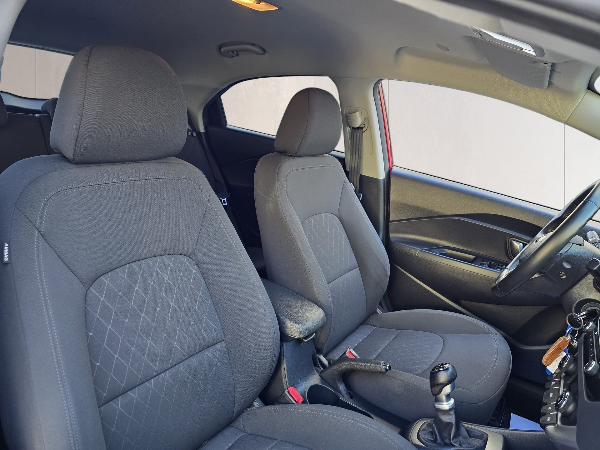 KIA Rio 1.4 CVVT Trend-image-19