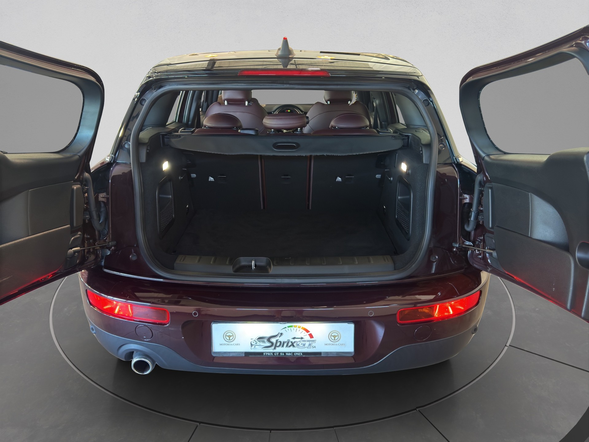 MINI Clubman Cooper Steptronic DKG-image-15