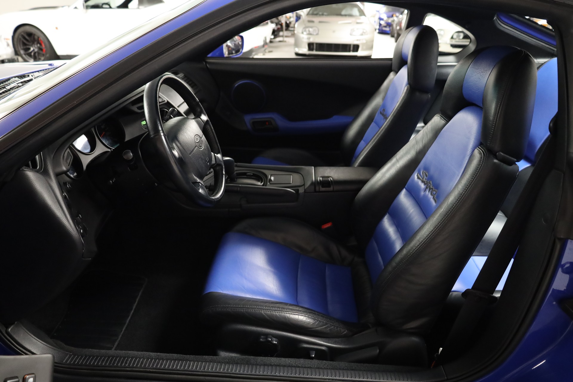 TOYOTA Supra 3.0i TwinTurbo A-image-11