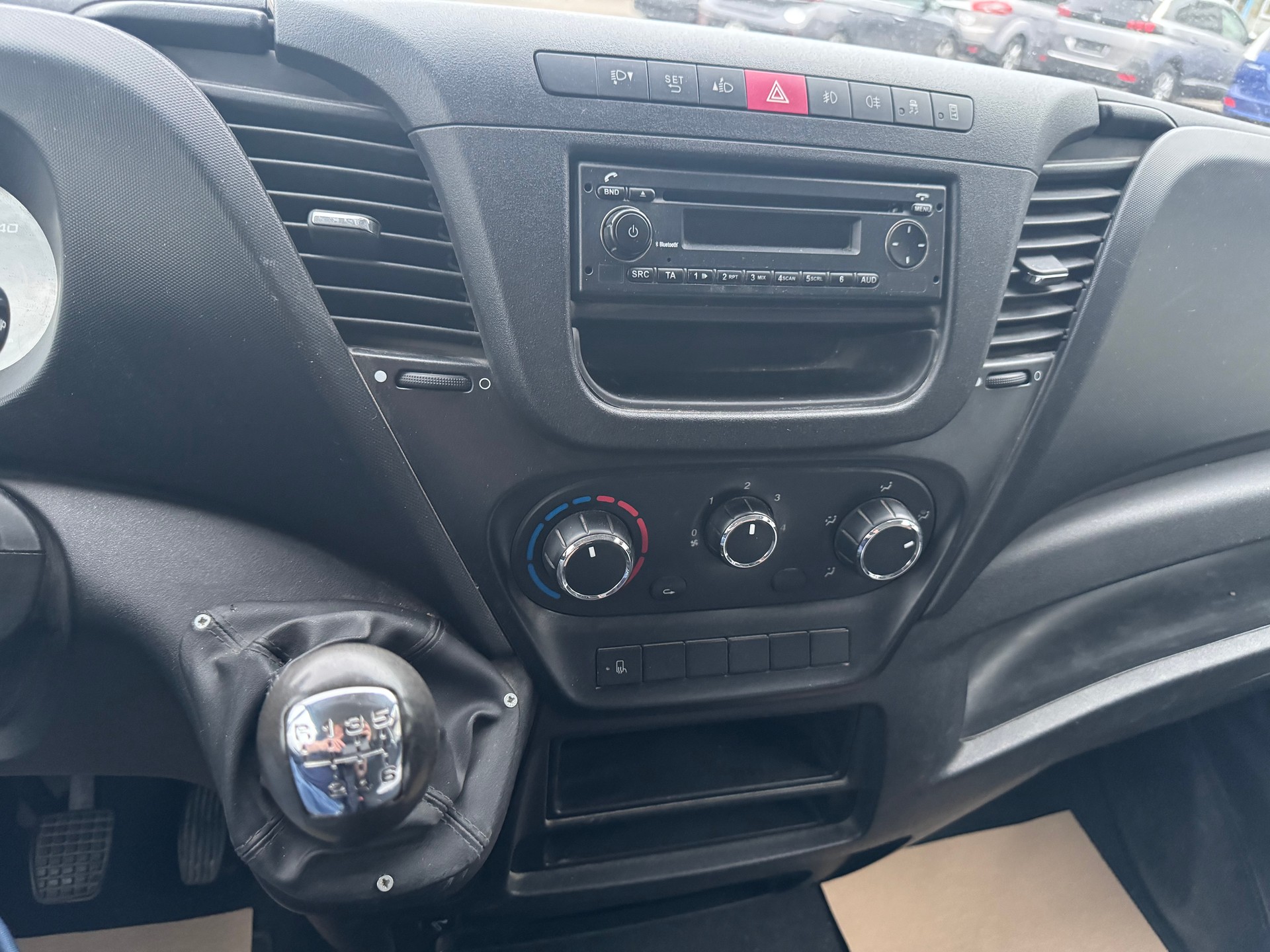 IVECO 35 S 13 VL-image-11