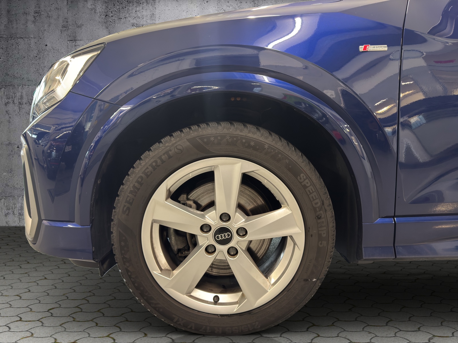 AUDI Q2 35 TDI quattro S-tronic-image-15