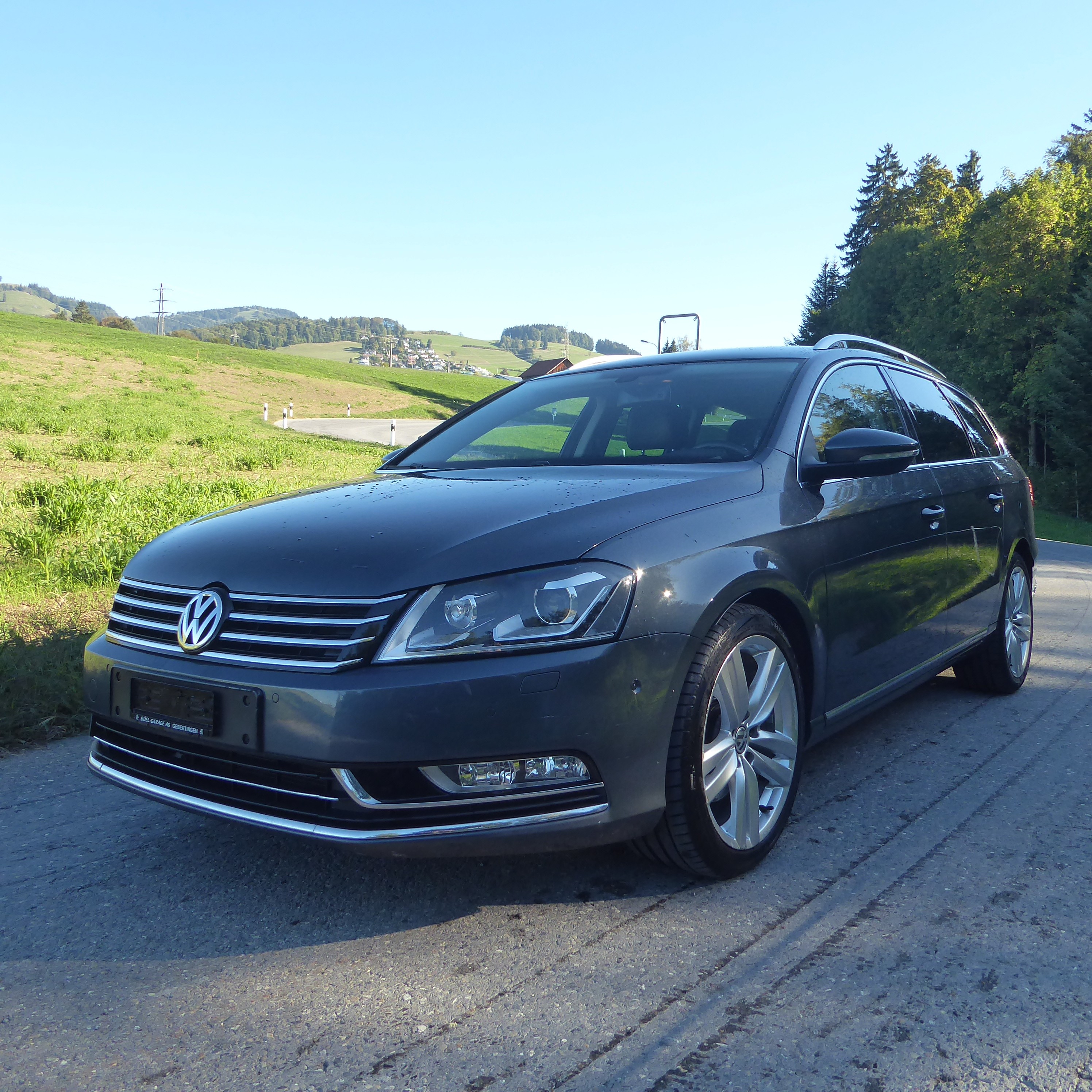 Car photo