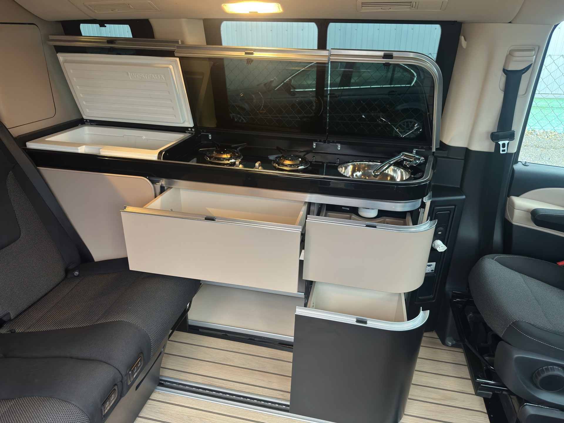 MERCEDES-BENZ Marco Polo 250 d 7G-Tronic-image-34